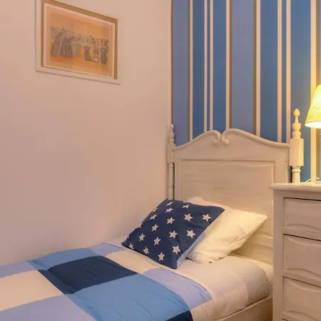 Sunny & Quiet In Historic Center * Lisboa